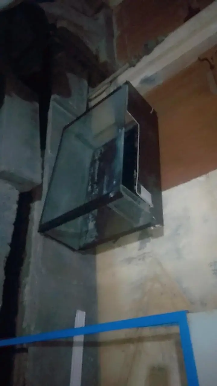 3x2 Feet Big Size Aquarium Fish Tank - 7K Sale — photo 2