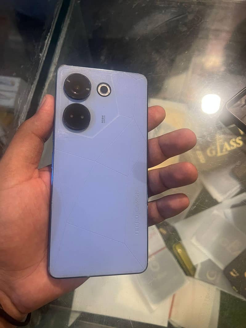 Tecno CAMON 20 1