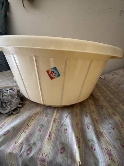 Plastic Tub
