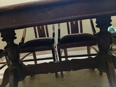 Dinning table with 6 chairs