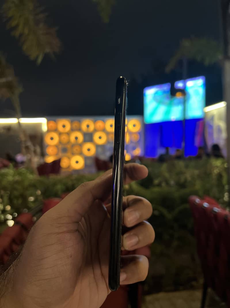 Apple iPhone 7 Plus 4