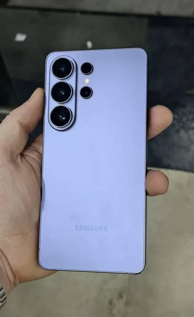 Samsung Mobile S26 Ultra Official Just Box Open