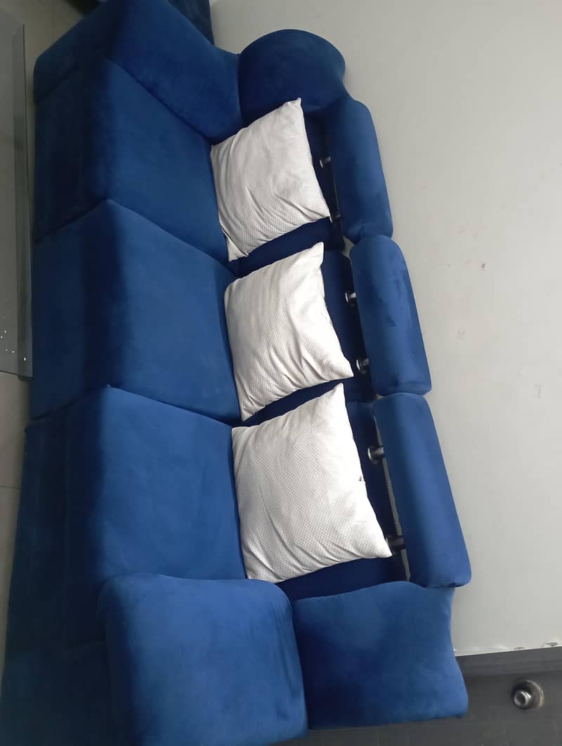 sofa and table 0