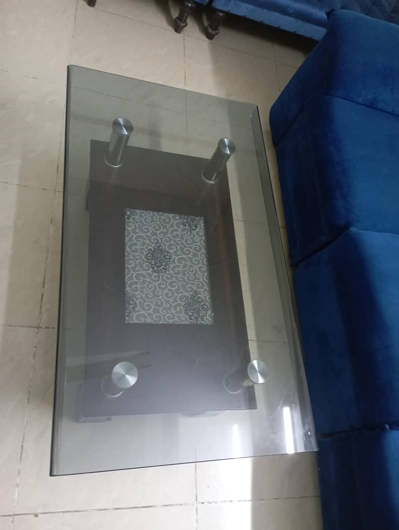 sofa and table 1