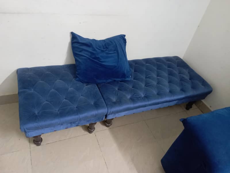 sofa and table 2
