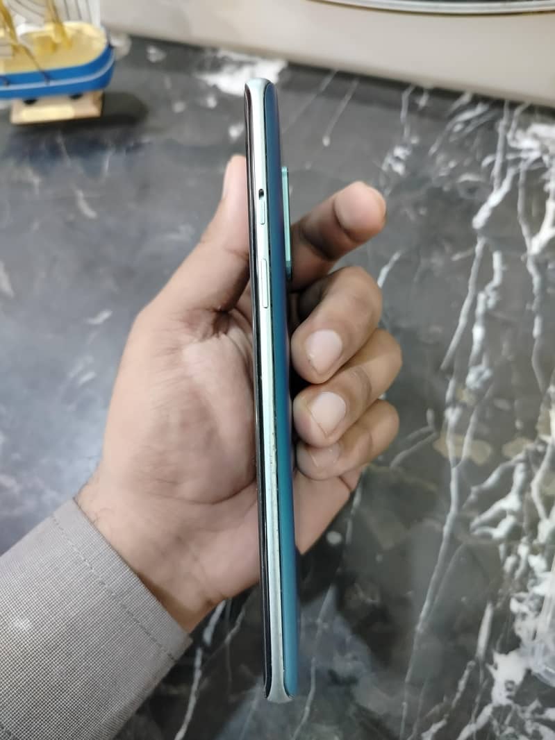 One Plus 8 5
