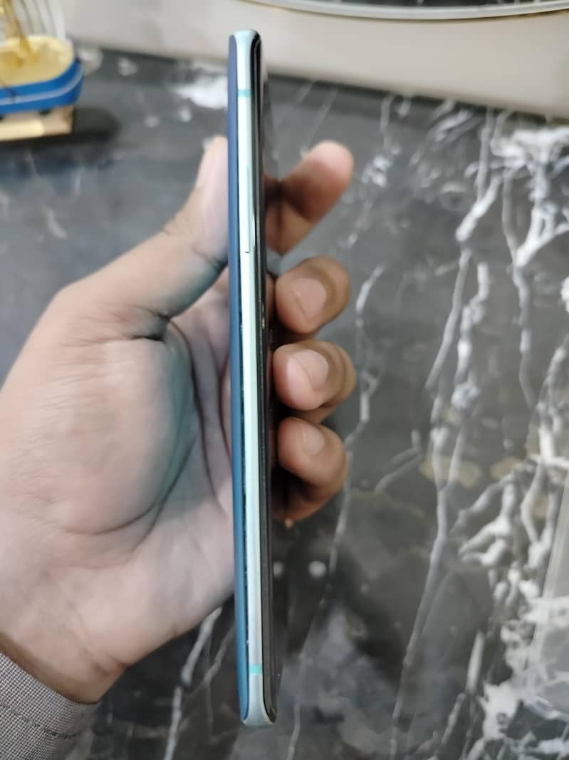One Plus 8 6