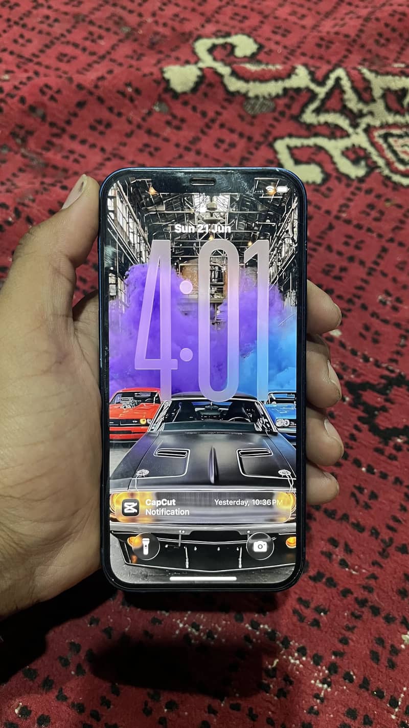 Apple iPhone 12 1