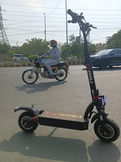 Electric scooter Yamali Model
