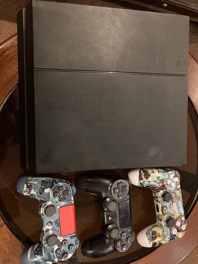 Ps4 fat under 60 Serious buyers contact:phone number:03219606638