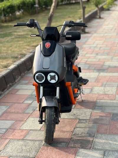 Metro LY super bike