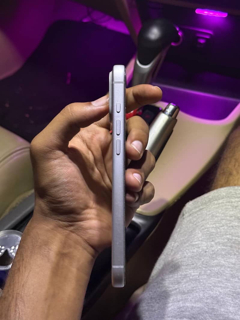 Apple iPhone 17 Pro Max 1