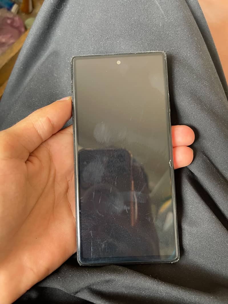 Google Pixel 6 0
