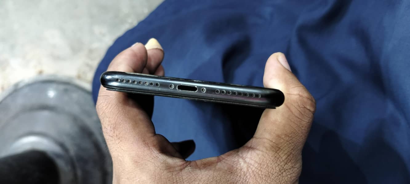 Apple iPhone 7 Plus 1