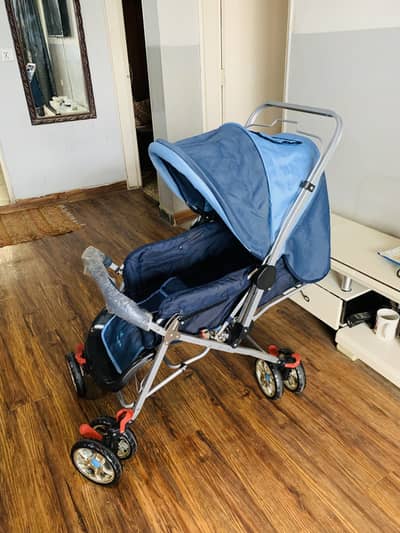 Imported pram/stroller in excellent condition