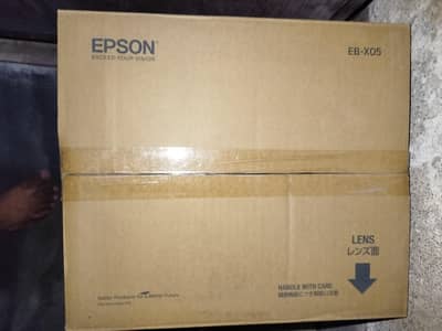 EPSON EB X05