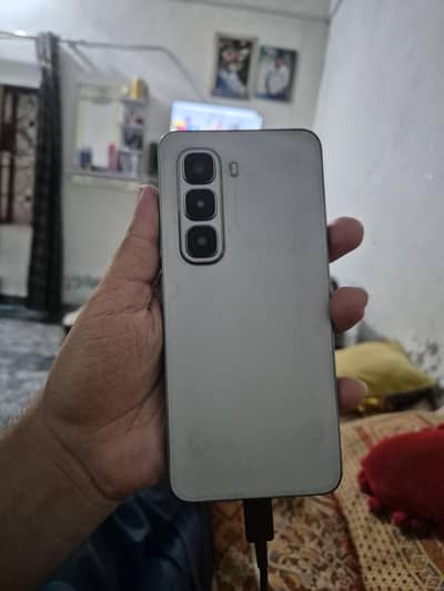Infinix Hot 50 Pro
