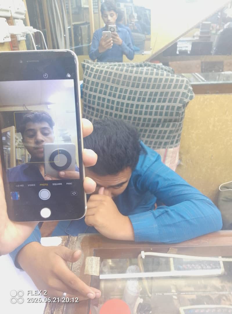 Apple iPhone 6 Plus 3