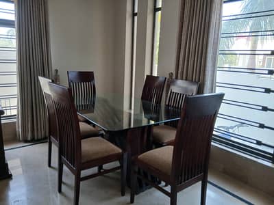 Dinning table