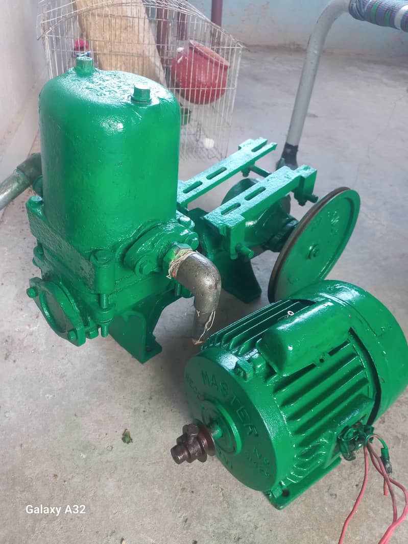 Donkey Pump 1
