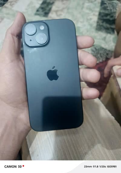 Apple iPhone 15