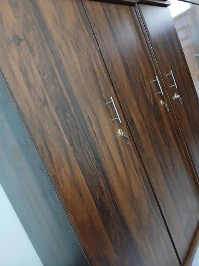 Single Door Cupboards (03)