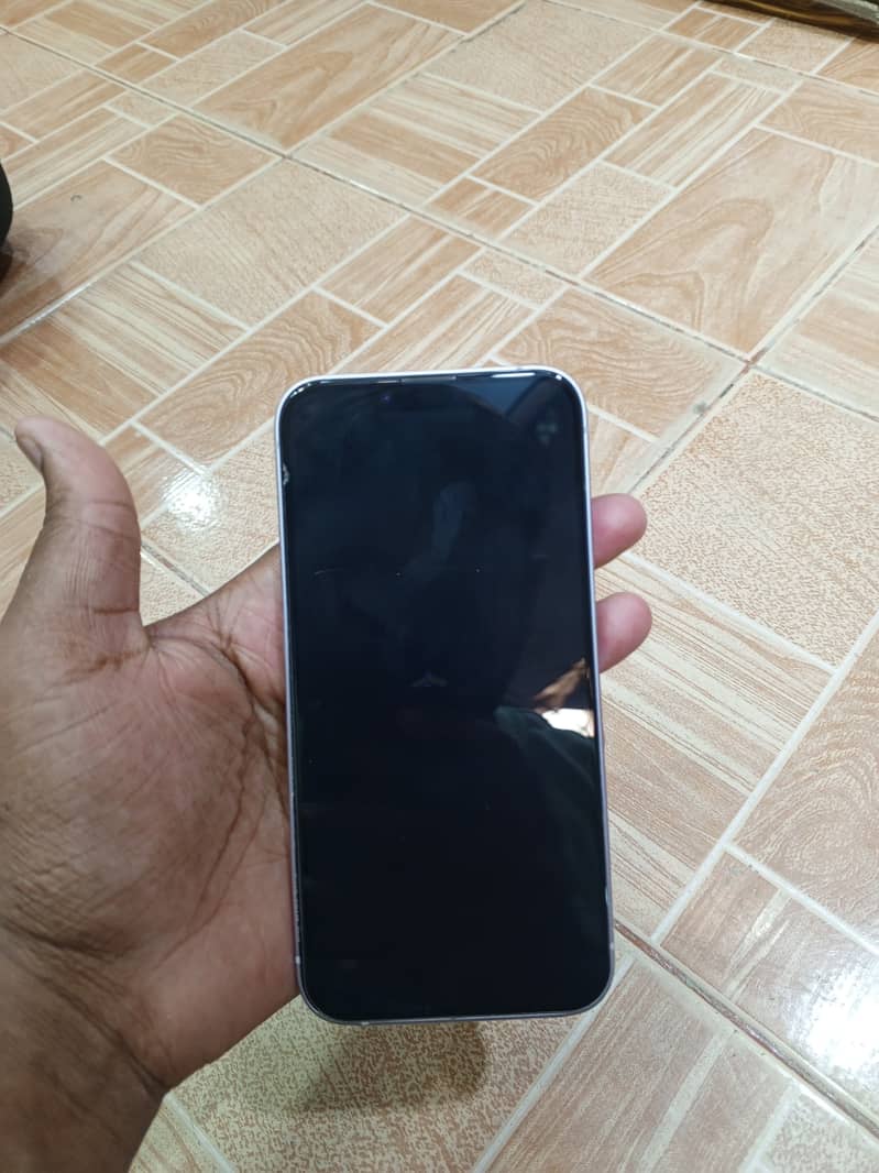 Apple iPhone 14 6
