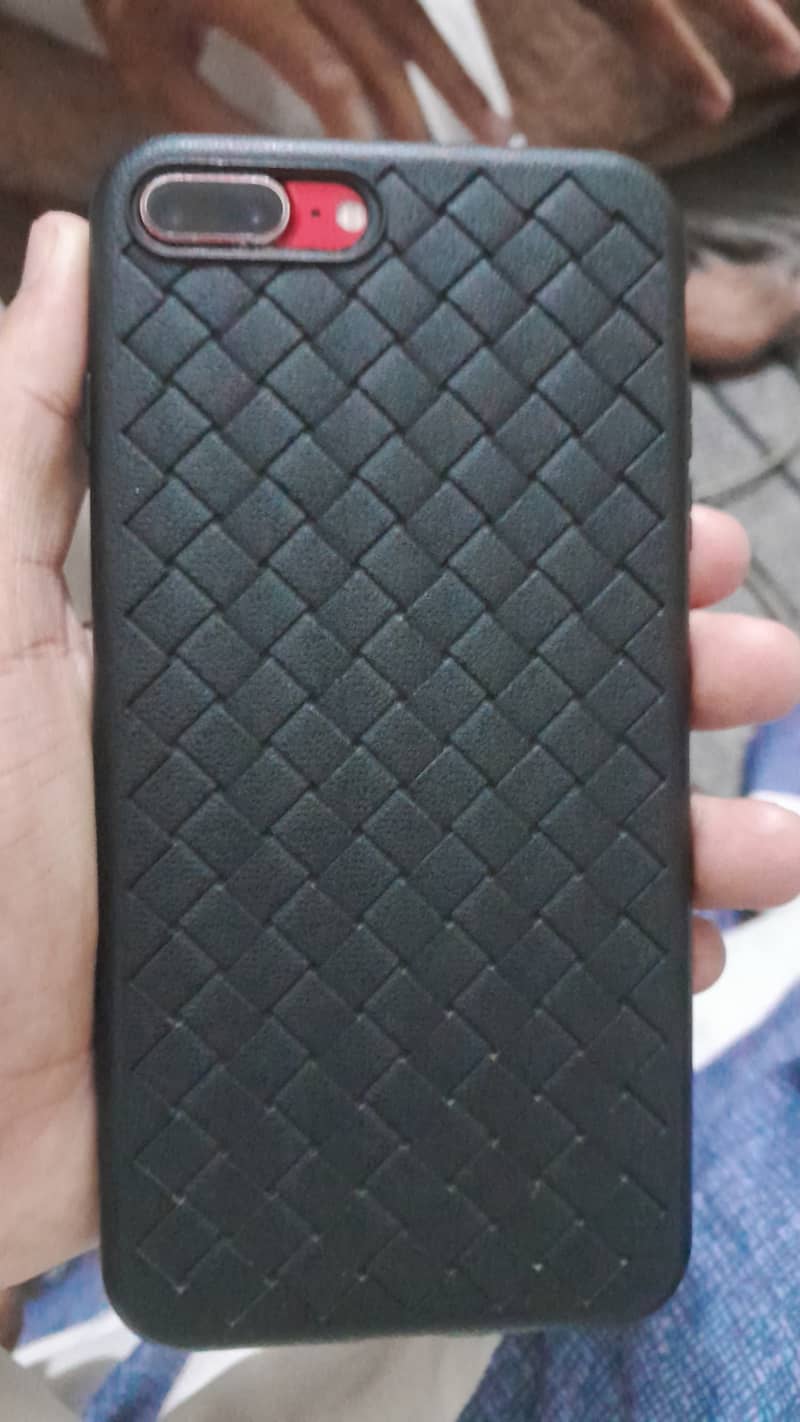 Apple iPhone 7 Plus 3