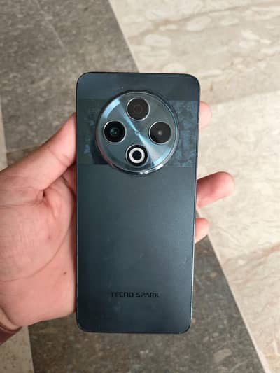 Tecno Spark 30