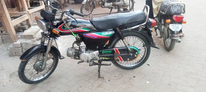Honda CD 70 2017 model in black colour  03278291676