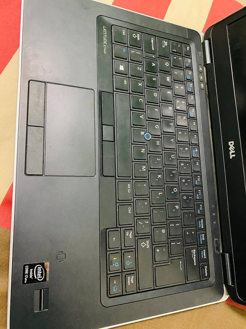 Laptop E7440 8