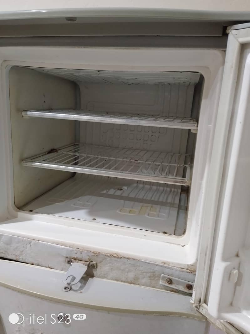 fridge 3