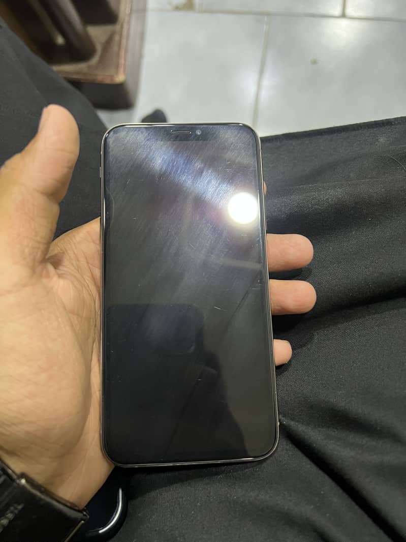 iPhone xs 5