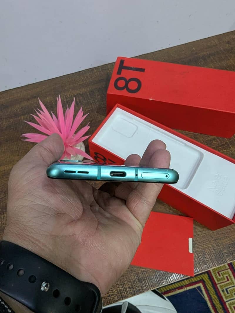 One Plus 8T 3
