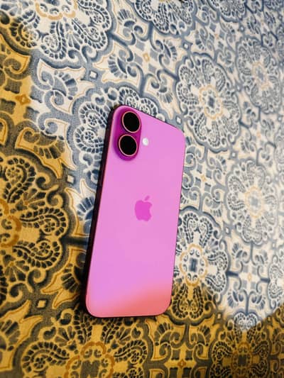 Apple iPhone 16