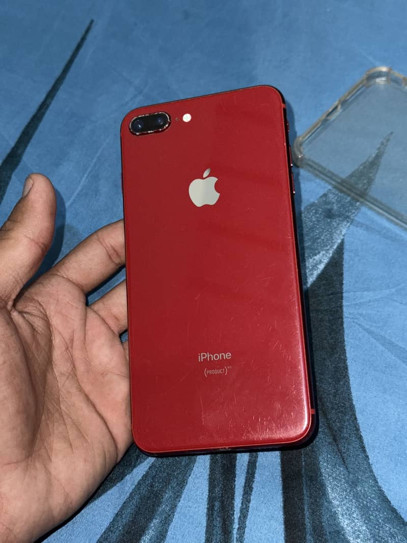 Apple iPhone 8 Plus 0
