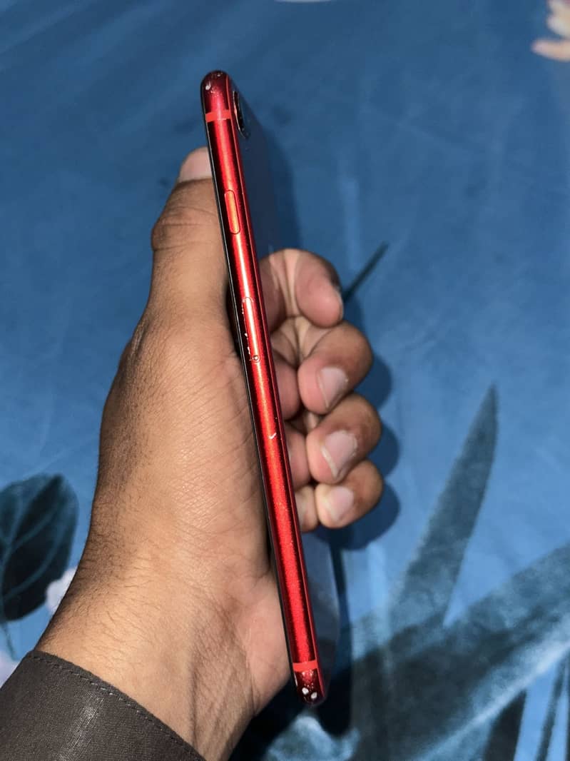 Apple iPhone 8 Plus 2