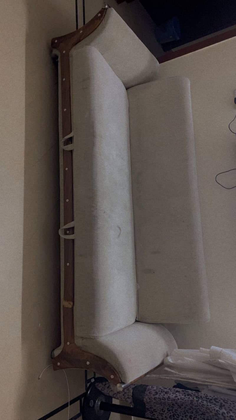 Sofa combed 1