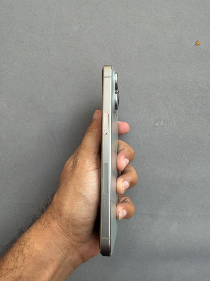 iphone 15pro max 1