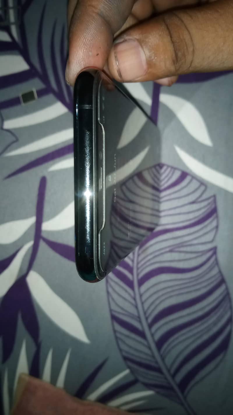 iphone 11 pro 7