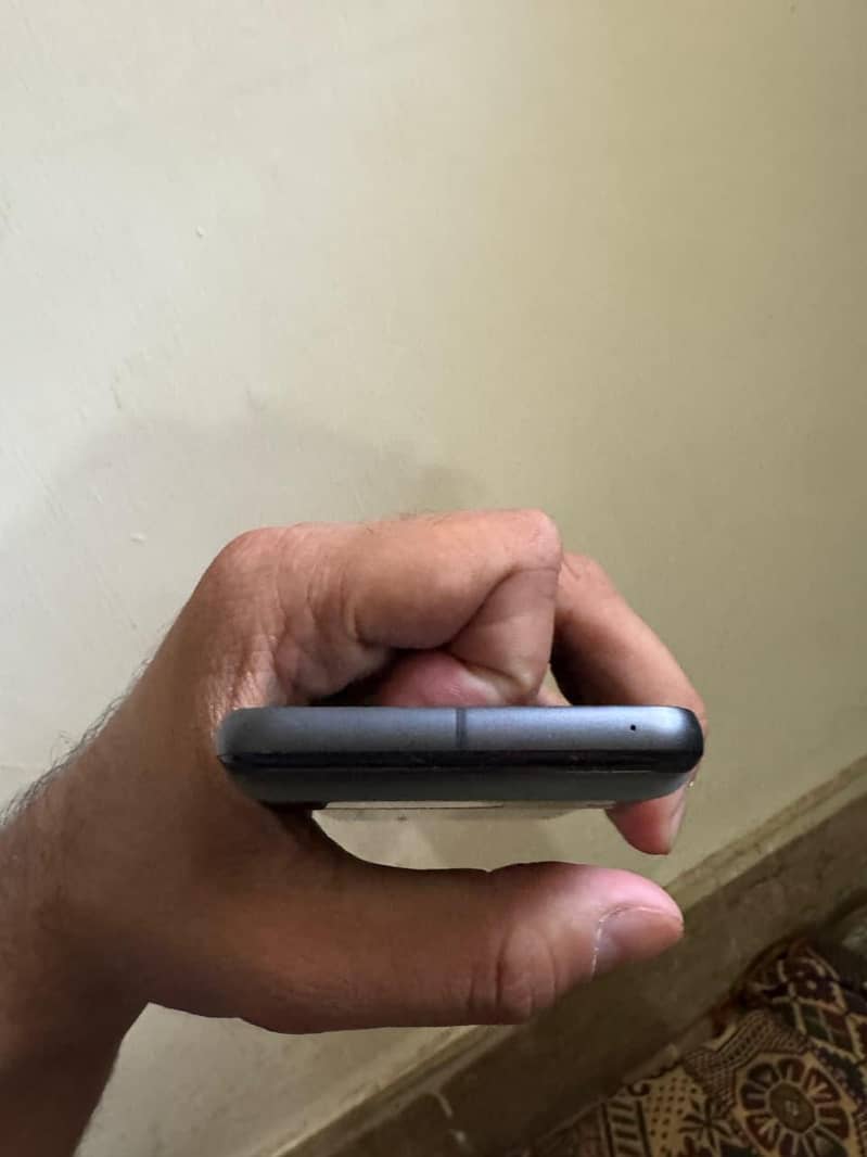Google Pixel 8 1