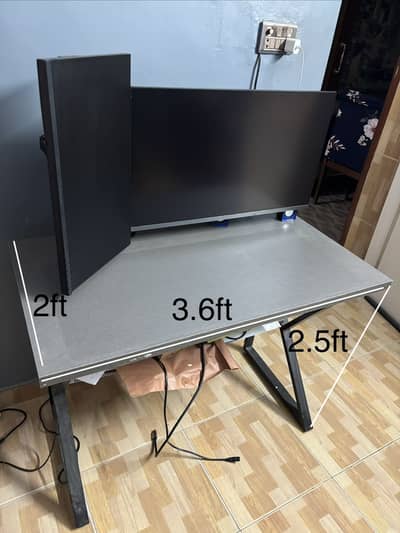 Multi purpose desk/table