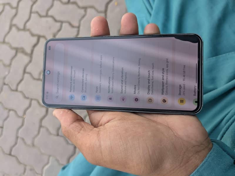 Google Pixel 8 6