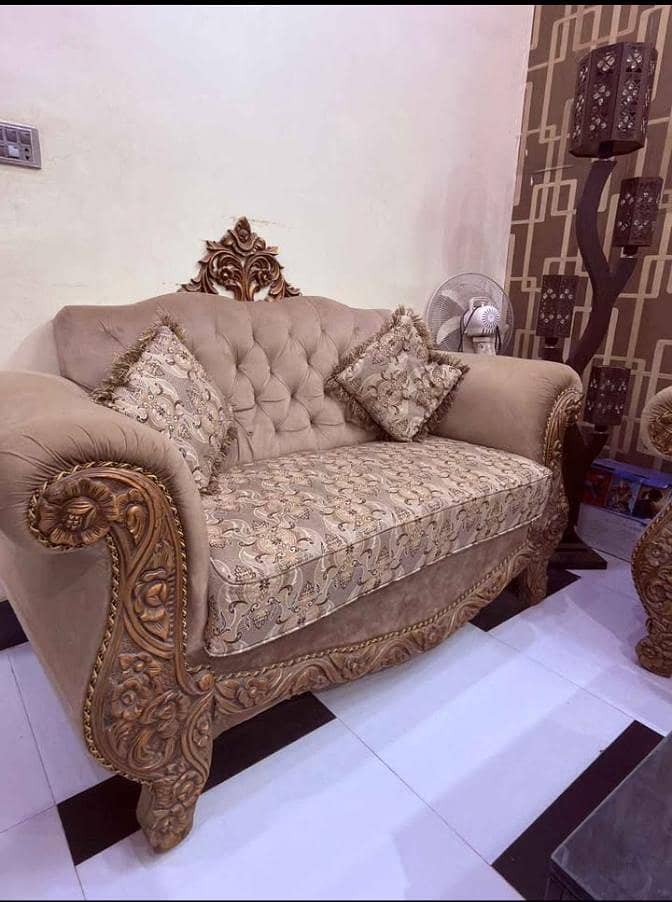 پرانے صوفے کا کپڑا چینج کرائیے وہ بھی اپنے گھر پر 3