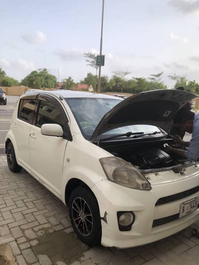 Toyota Passo 2004