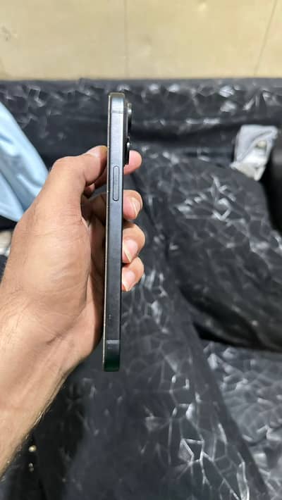 iPhone 15 PTA condition 10/10
