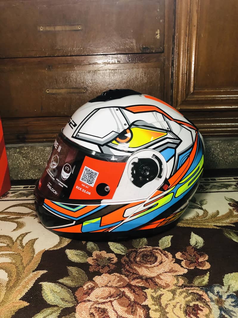 LS2 Helmet 0