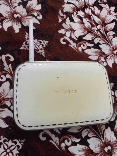 ROUTER IN LOW PRICE