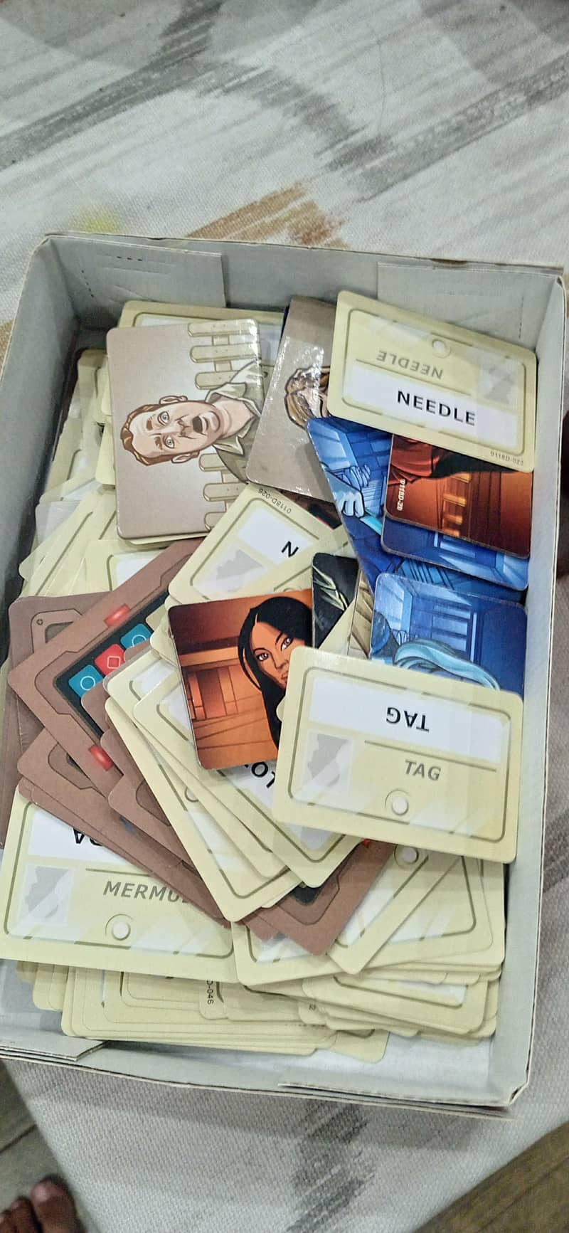 CODENAMES Board Game 1