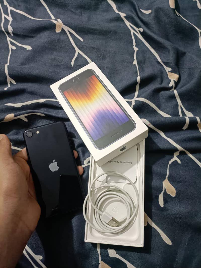 iPhone se 3rd generation 5